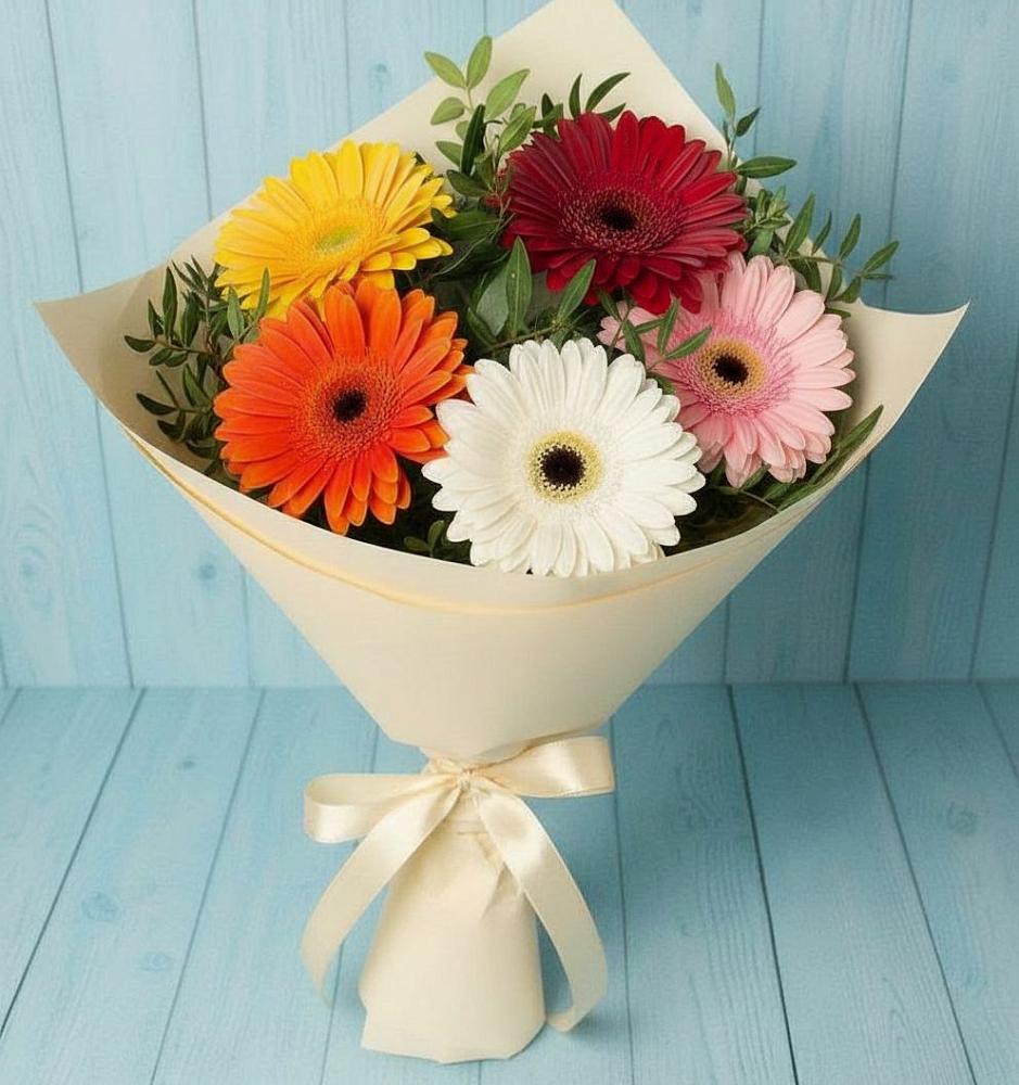 Букет цветов из: Герберы в Локомотивный