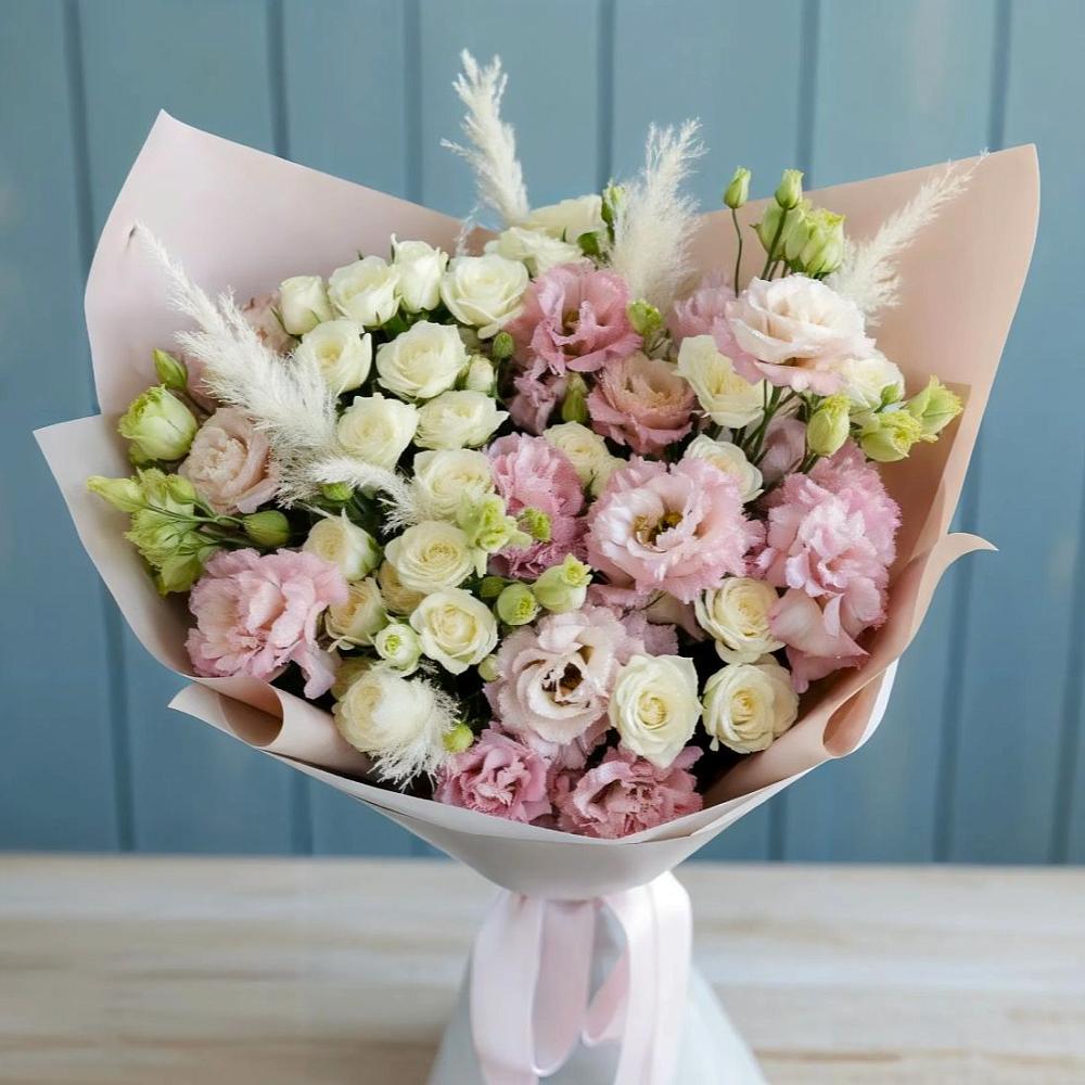 Букет цветов из: Альстромерии и Розы в Локомотивный