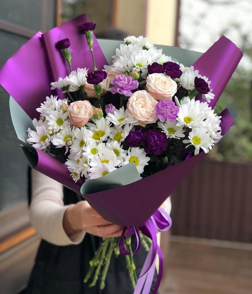 Букет цветов из: Хризантемы, Гвоздики и Розы в Локомотивный