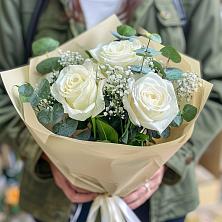 Букет Нежные грёзы в Локомотивный Букет цветов из: Розы в Локомотивный