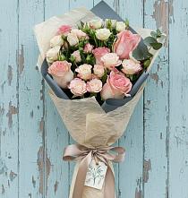 Букет цветов из:  Розы в Локомотивный