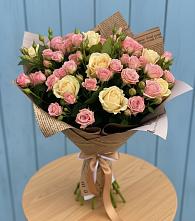 Букет цветов из:  Розы #REPLACE_PRED# Локомотивный