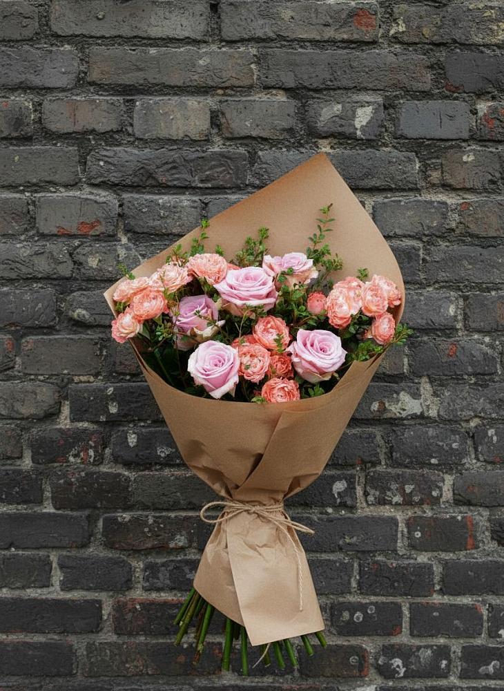 Букет цветов из: Розы в Локомотивный