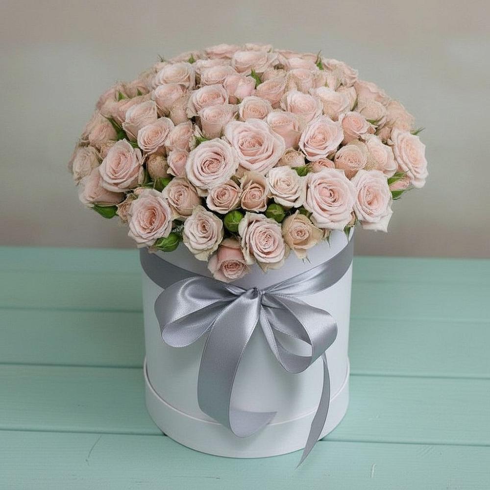 Цветочная композиция из Розы в шляпной коробке в Локомотивный